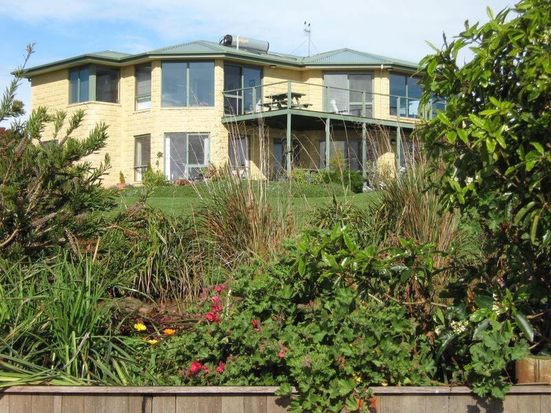 56 West Ridge Road, Penguin TAS 7316