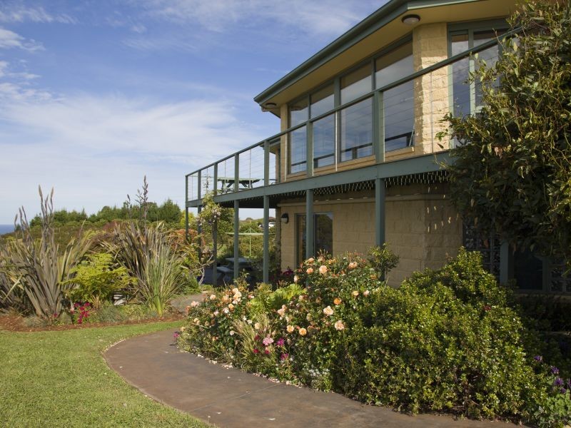 56 West Ridge Road, Penguin TAS 7316