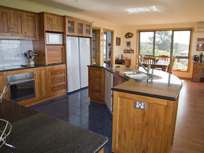 56 West Ridge Road, Penguin TAS 7316