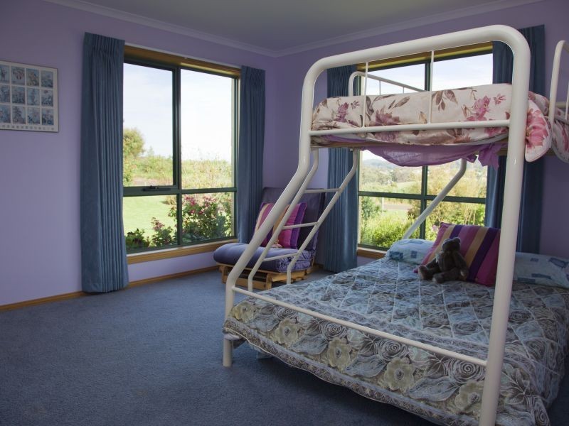 56 West Ridge Road, Penguin TAS 7316
