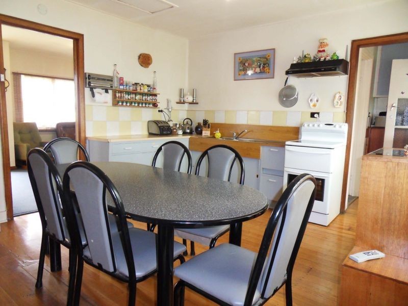 4 Fielding Street, Penguin TAS 7316