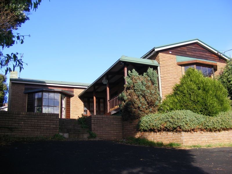 27 Seaview Avenue, Burnie TAS 7320