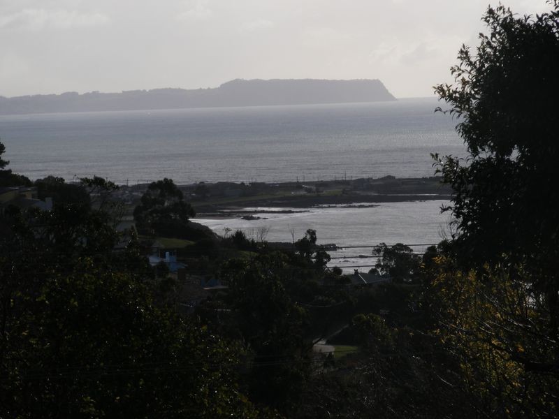 27 Seaview Avenue, Burnie TAS 7320