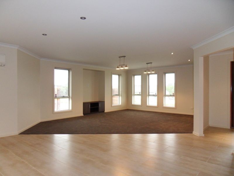 2 Berkshire Parade, Penguin TAS 7316