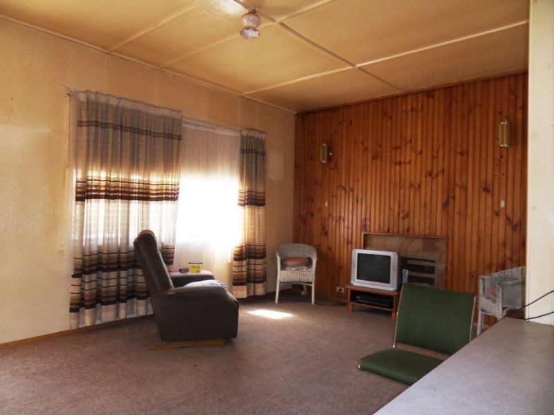 7 Bowes Street, Queenstown TAS 7467