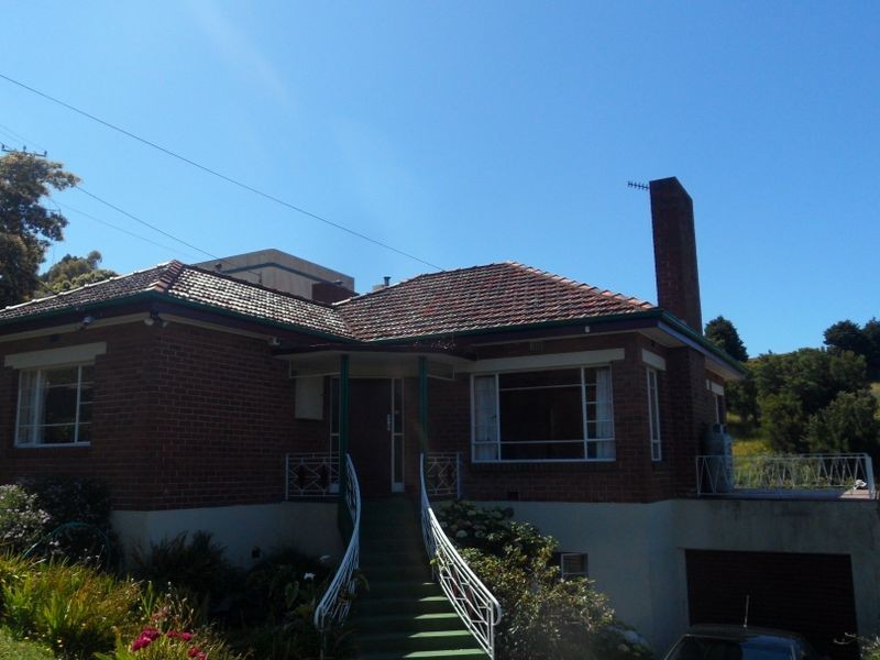 18 Aileen Crescent, Burnie TAS 7320