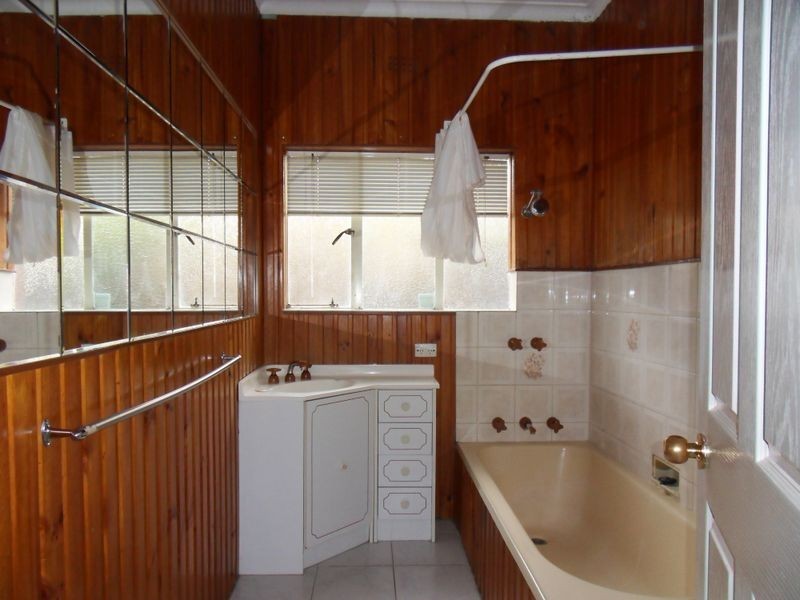 18 Aileen Crescent, Burnie TAS 7320