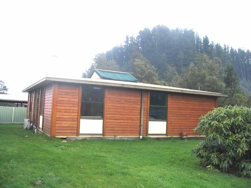 129 Esplanade, Queenstown TAS 7467