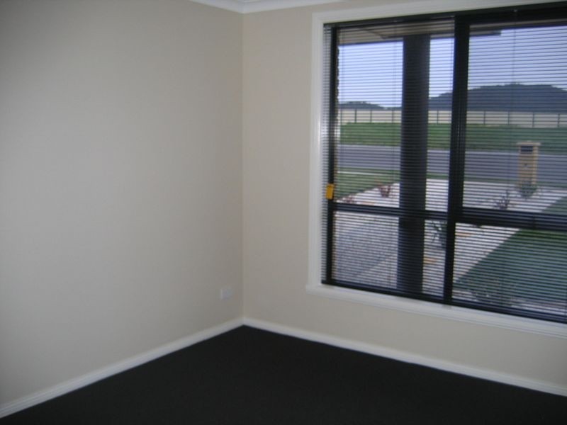 32 Bowman Drive, Penguin TAS 7316