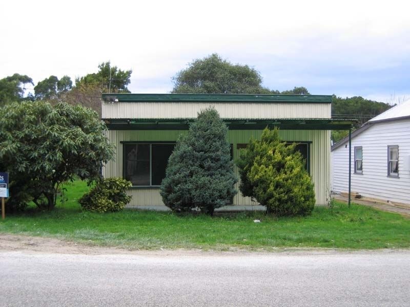 Strahan TAS 7468