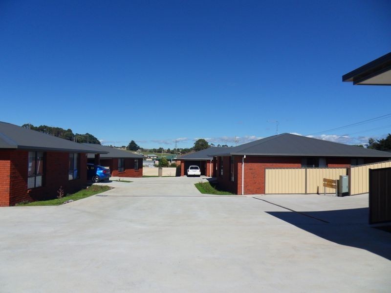 6/107-111 Mooreville Road, Burnie TAS 7320