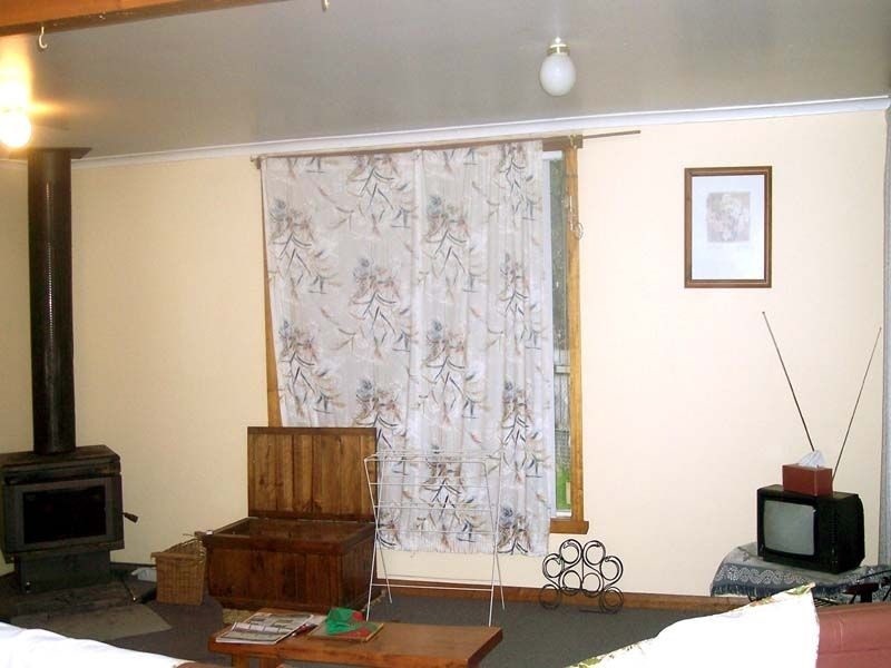 2 Westwood Street, Zeehan TAS 7469