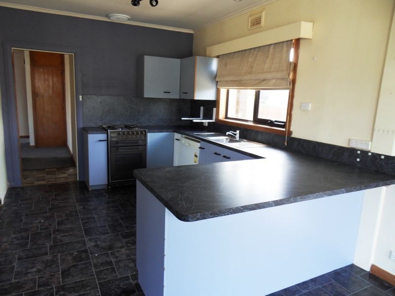 11 George Street, Ridgley TAS 7321