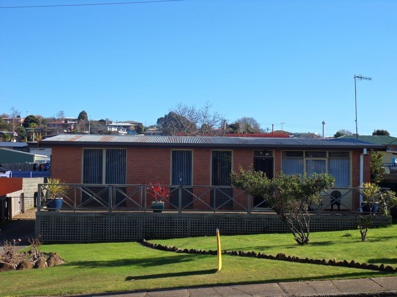 63 Raglan Street, Somerset TAS 7322