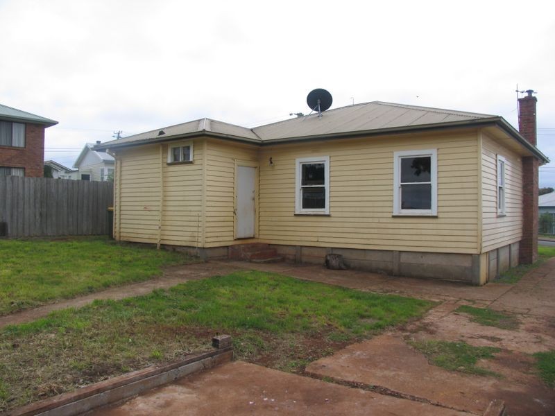 31 Tattersall Street, Burnie TAS 7320