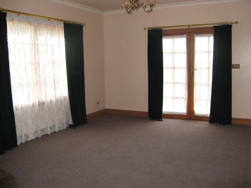 8 Monnington Street, Burnie TAS 7320