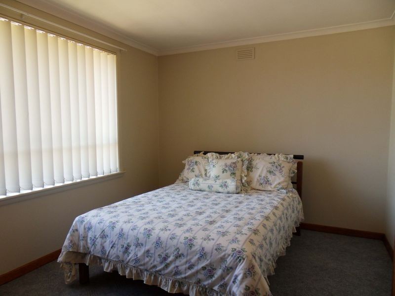 12 Lucas Place, Burnie TAS 7320