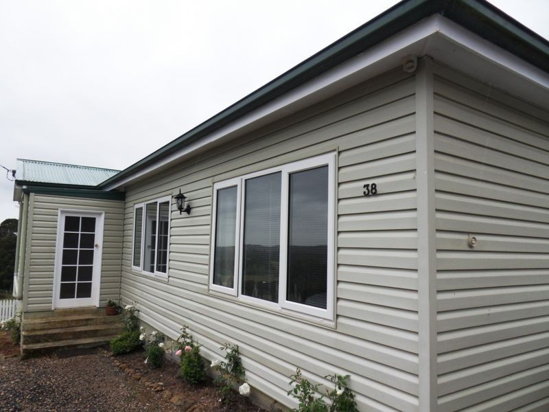 38 Kings Road, Upper Natone TAS 7321