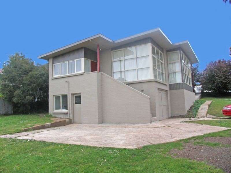 211A Mount Street, Burnie TAS 7320