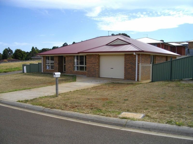 39 Barnard Crescent, Burnie TAS 7320