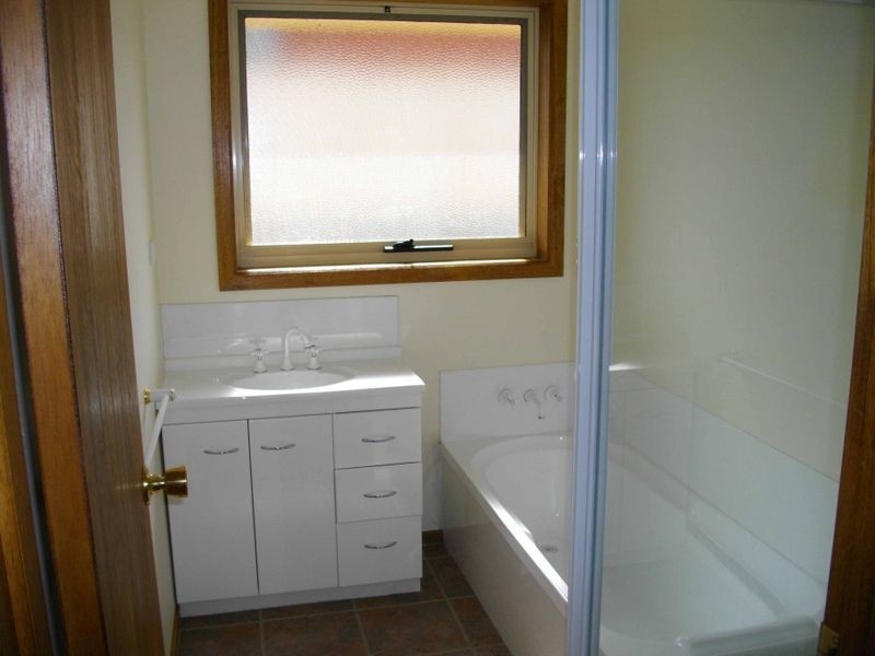 39 Barnard Crescent, Burnie TAS 7320