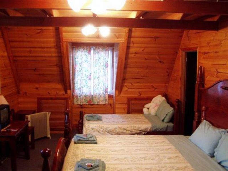 12 Runcorne Street, Zeehan TAS 7469