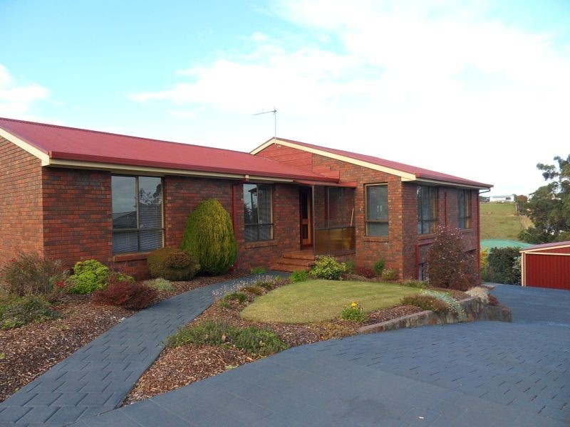 55 Manuka Drive, Burnie TAS 7320