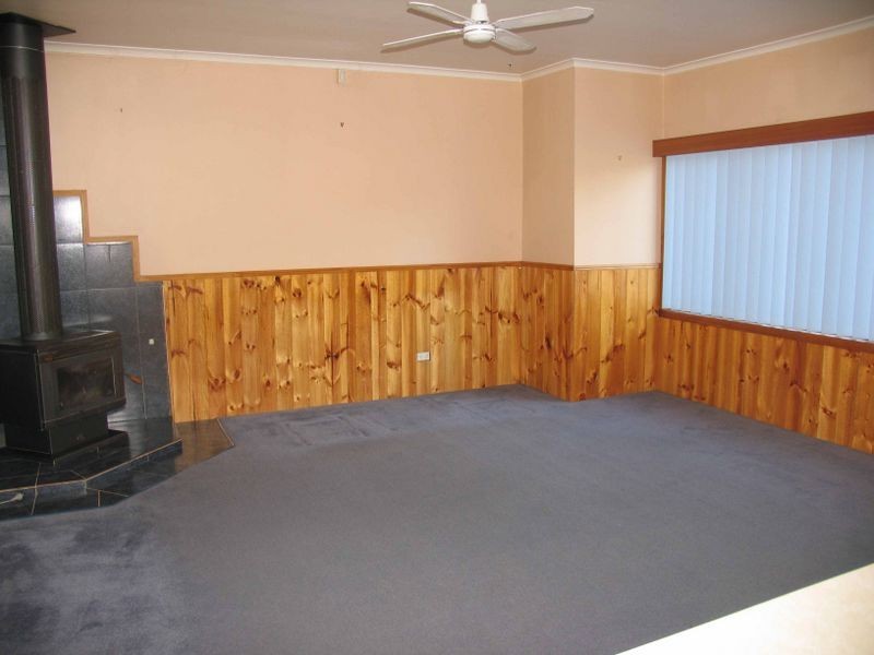 7 Sutton Street, Burnie TAS 7320