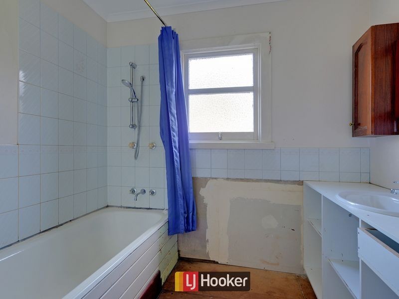 8 Abbott Street, Acton TAS 7320