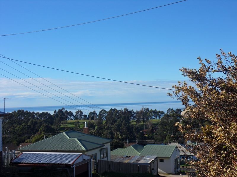 31 Sutton Street, Burnie TAS 7320