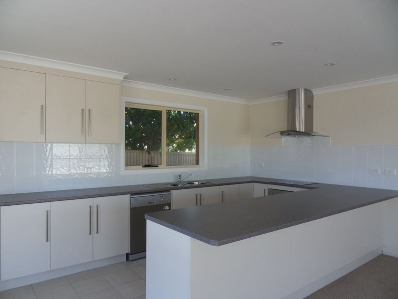 1/7 Athol Street, Somerset TAS 7322