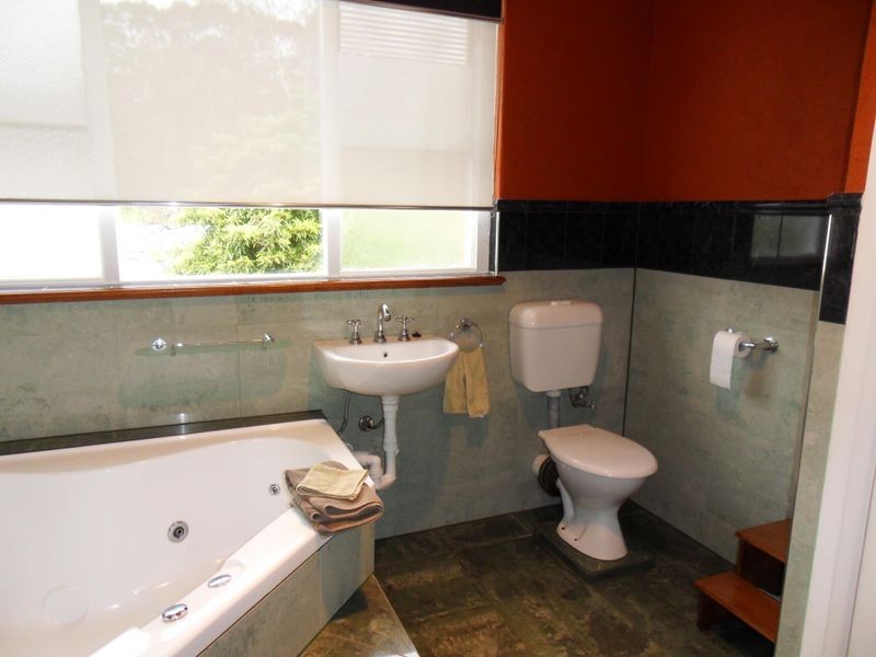 3 Aileen Crescent, Hillcrest TAS 7320