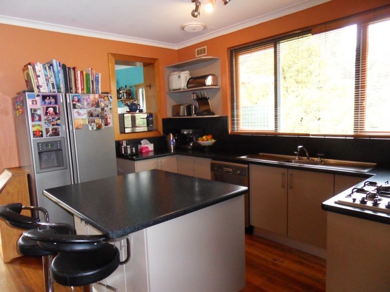 3 Aileen Crescent, Hillcrest TAS 7320
