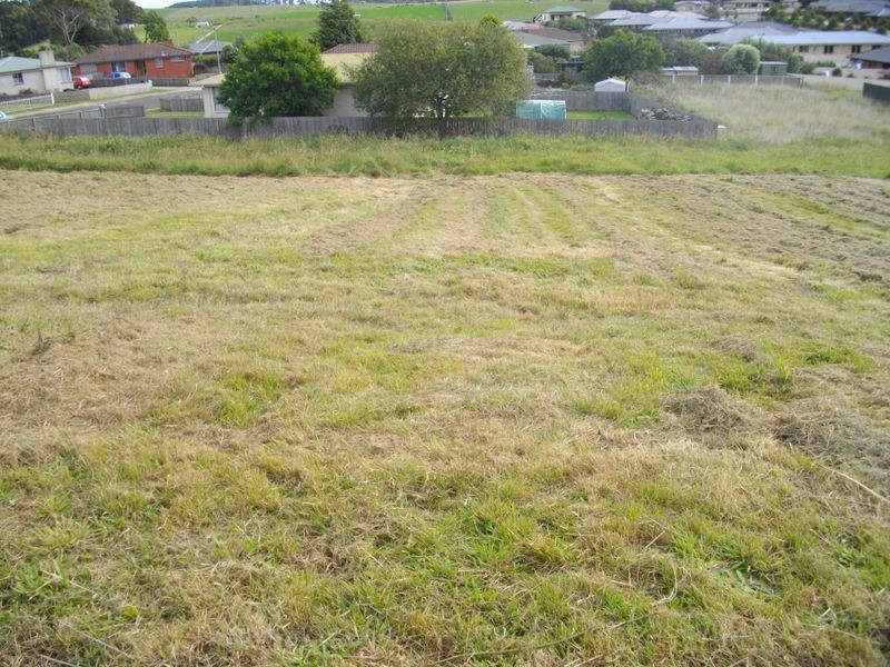 46-48 Loongana Avenue, Burnie TAS 7320