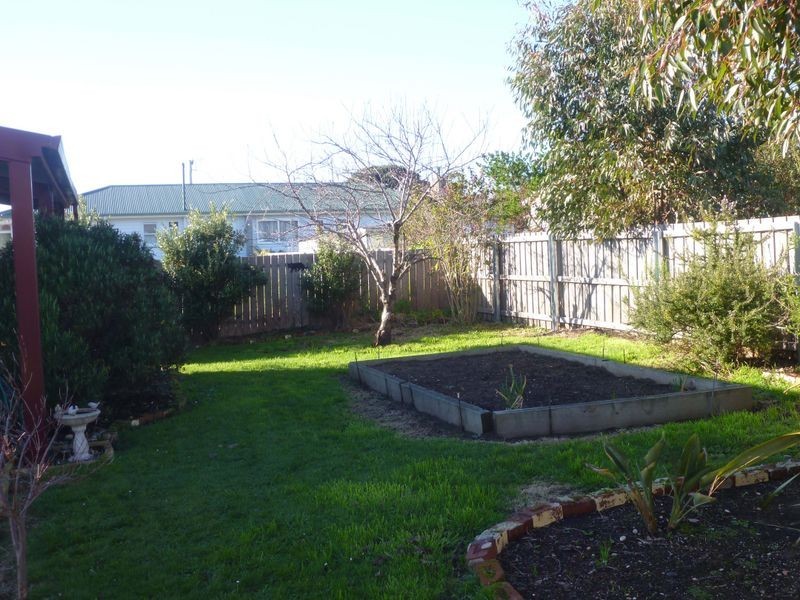 32 Lyons Street, Somerset TAS 7322