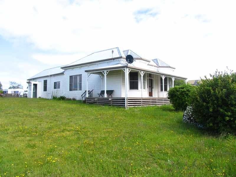 6 Lynch Street, Strahan TAS 7468