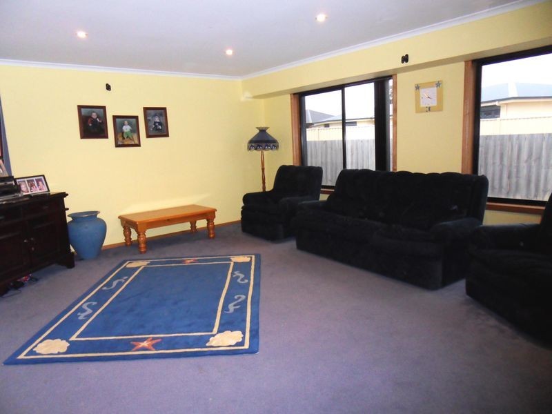 31 Mercedes Place, Burnie TAS 7320