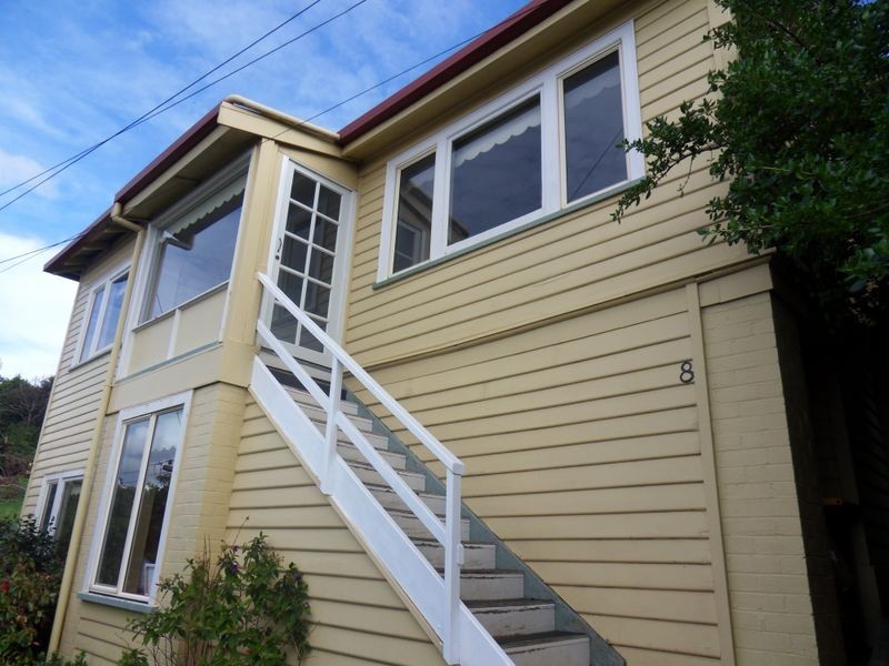 8 Amelia Street, Burnie TAS 7320