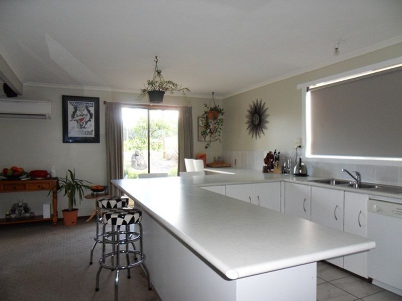 70 Mcphee Street, Havenview TAS 7320