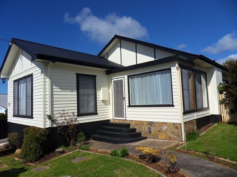 15 Grenville Street, Burnie TAS 7320