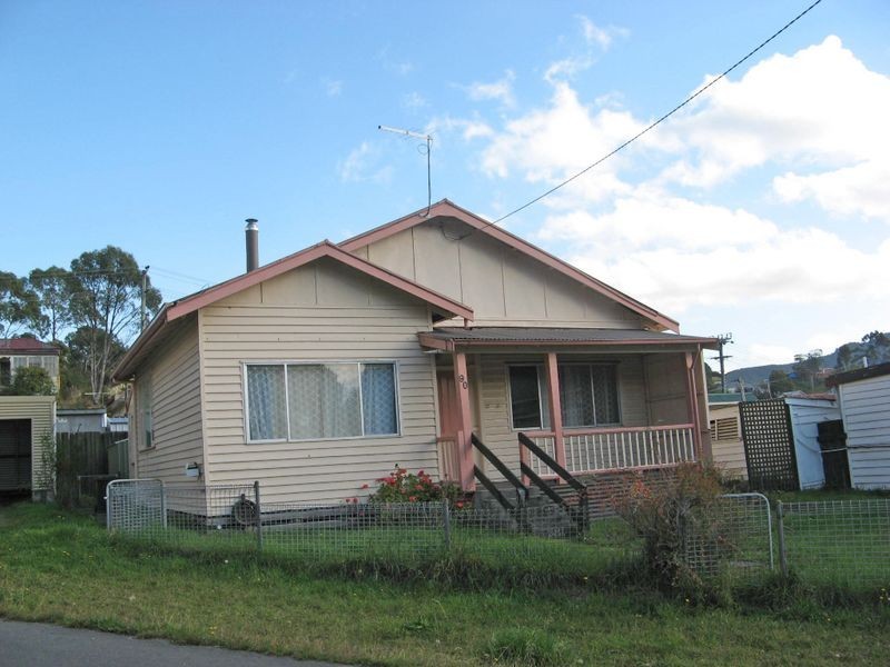 90 Orr Street, Queenstown TAS 7467