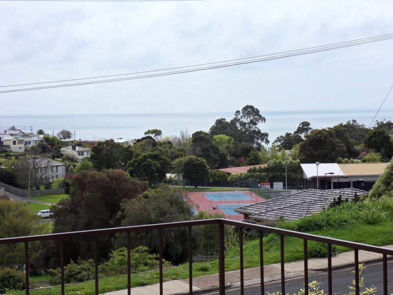 105 Grandview Avenue, Burnie TAS 7320