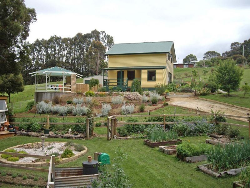 99 Village Lane, Somerset TAS 7322