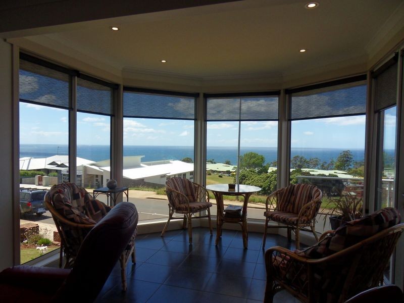 1/52 Brickport Road, Burnie TAS 7320