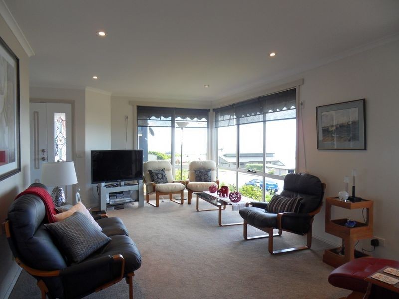 1/52 Brickport Road, Burnie TAS 7320