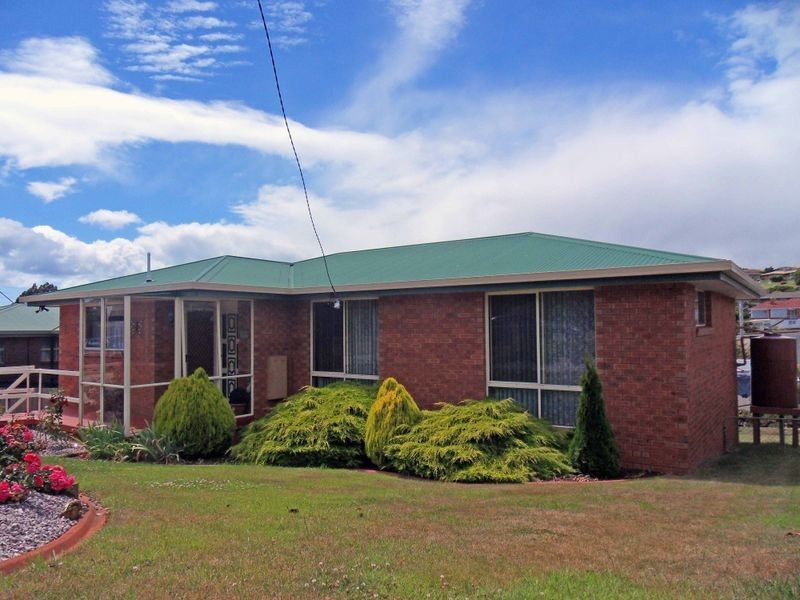 9 Greenacre Street, Burnie TAS 7320
