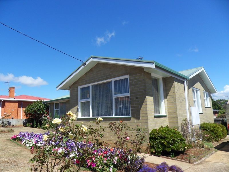 13 Futuna Avenue, Burnie TAS 7320