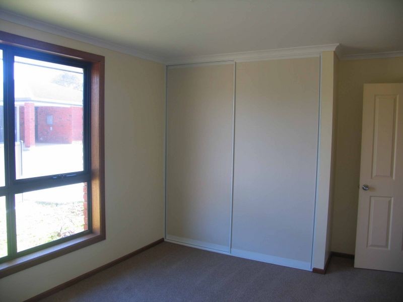 4/107-111 Mooreville Road, Burnie TAS 7320