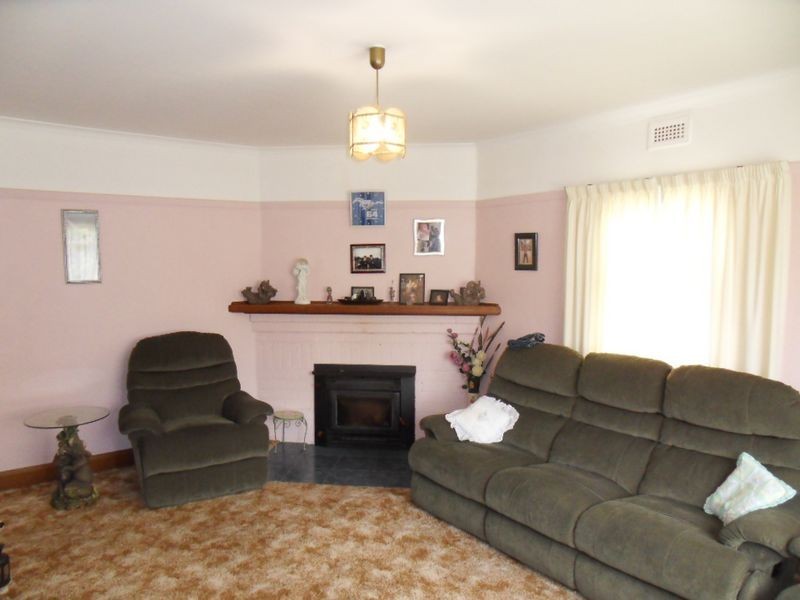 7 Simpson Street, Somerset TAS 7322