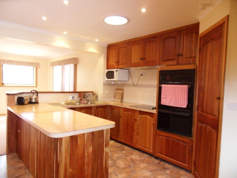 12 Hillfarm Drive, Burnie TAS 7320